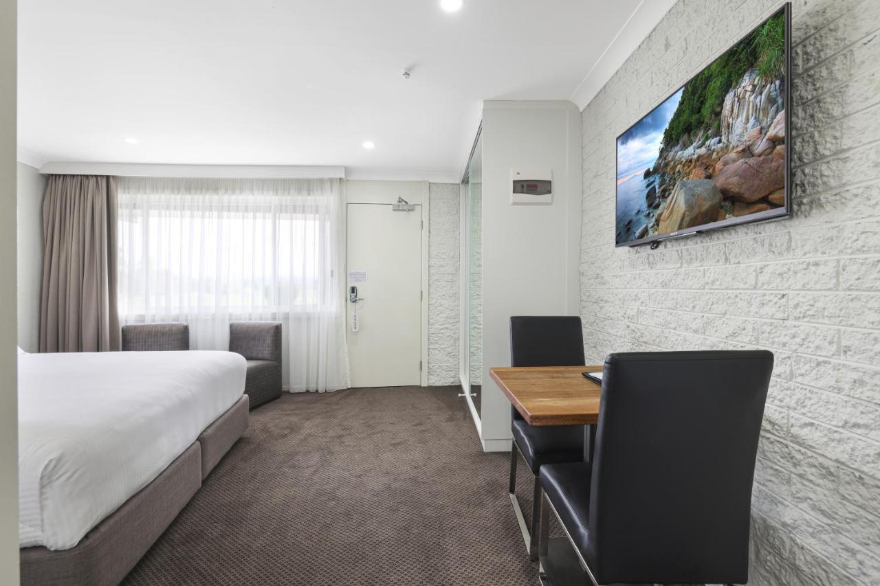 The Duck Inn Apartments Tamworth Eksteriør bilde